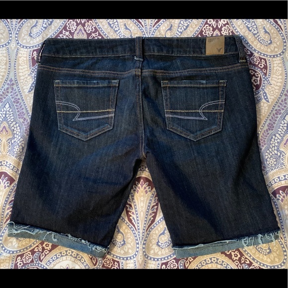 American Eagle Women’s Bermuda Shorts - Picture 2 of 4